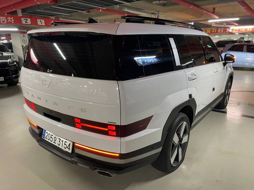 Hyundai SantaFe (MX5) 2.5T/4WD Prestige