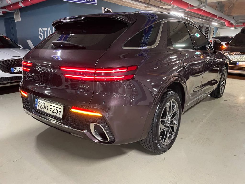 Genesis GV70 2.5T/АWD