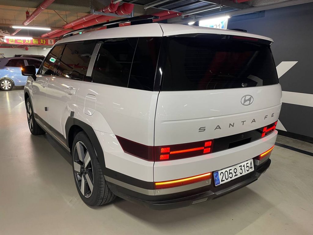 Hyundai SantaFe (MX5) 2.5T/4WD Prestige
