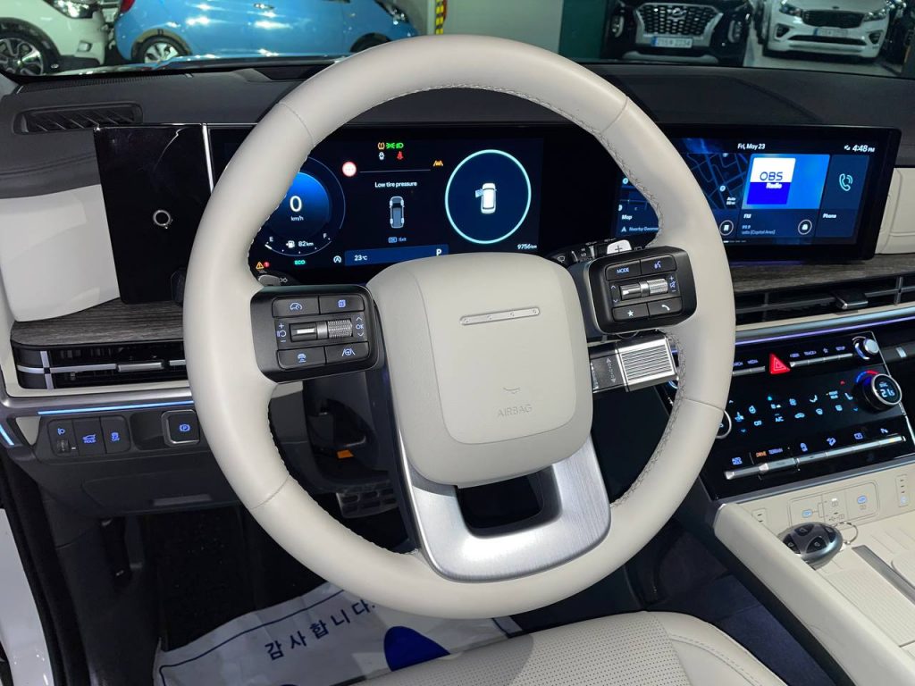 Hyundai SantaFe (MX5) 2.5T/4WD Prestige