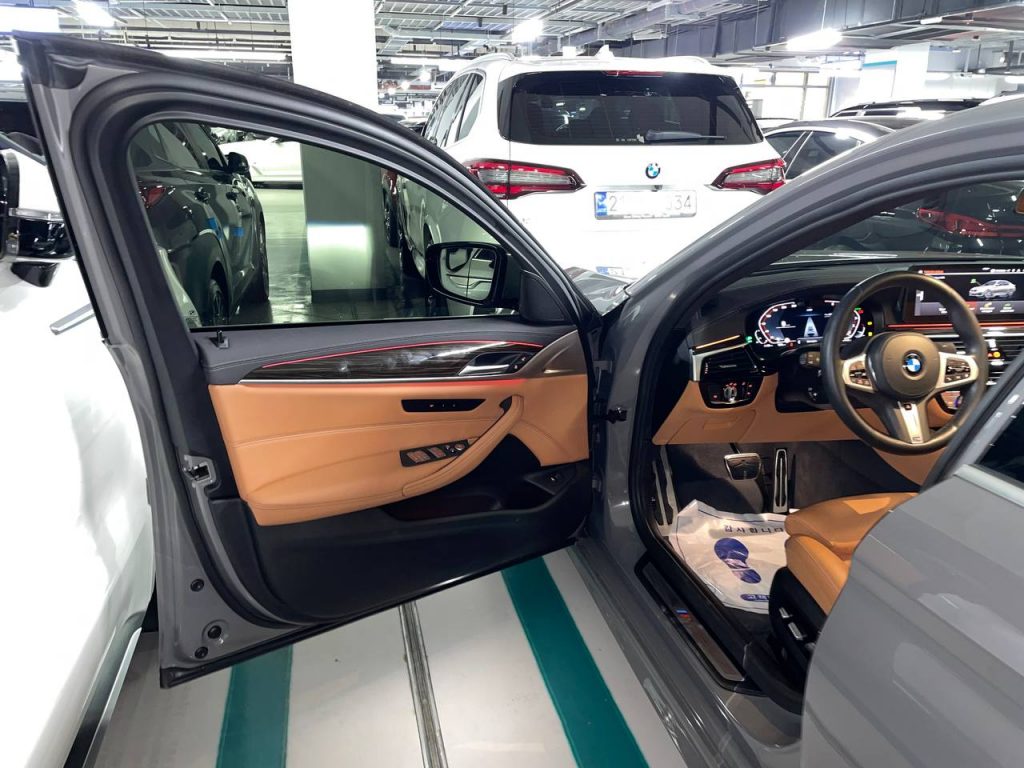 BMW 5 Series (G30) 520i M Sport