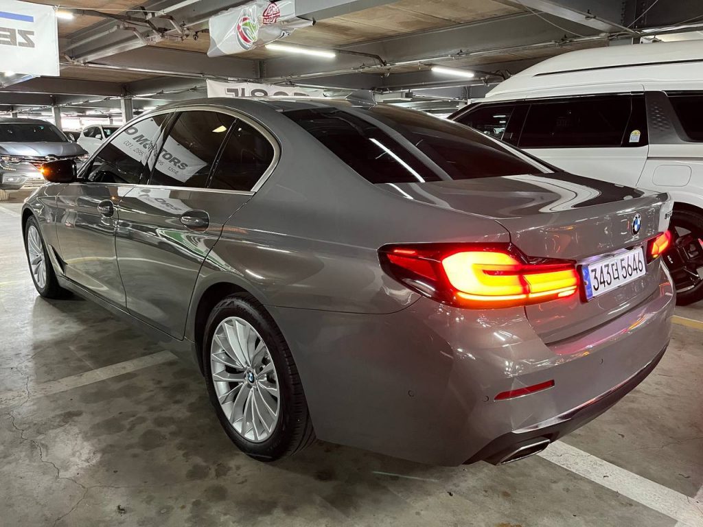 BMW 5 (G30) 530i Luxury