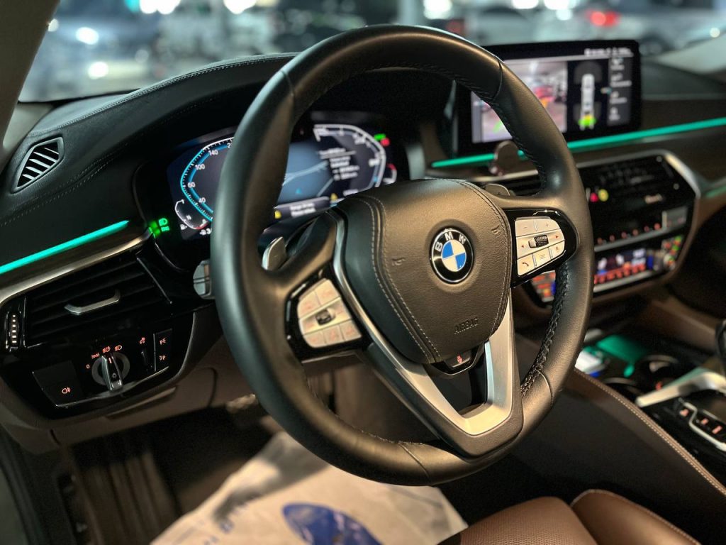 BMW 5 (G30) 530i Luxury