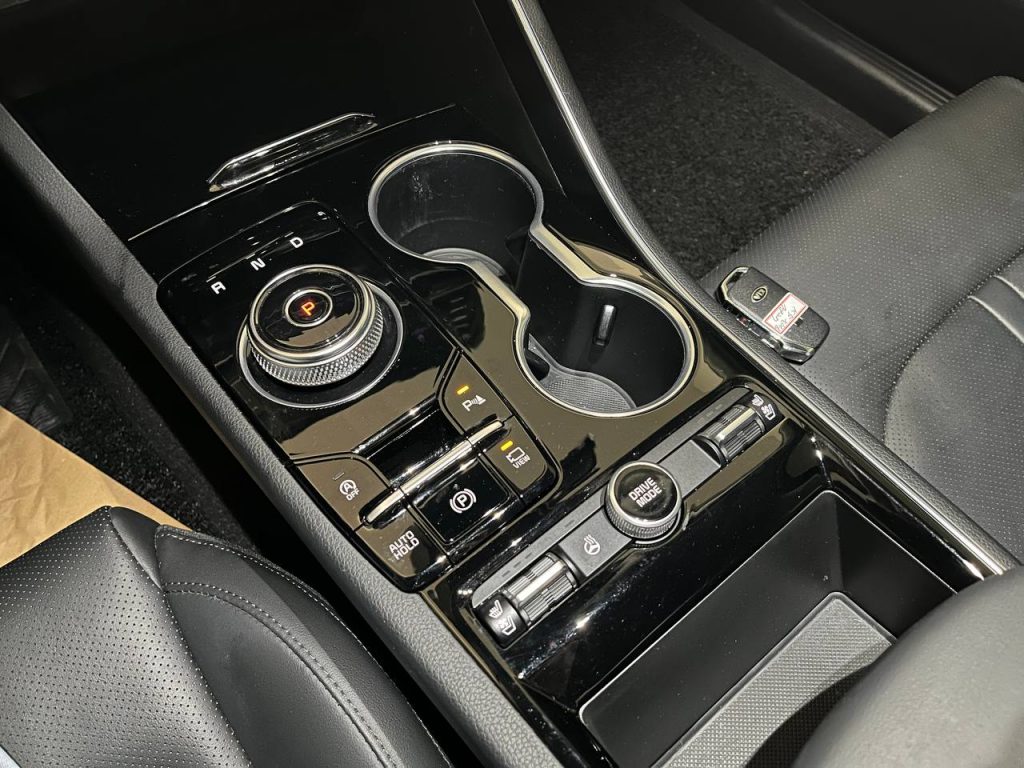 Kia K5 3gen 2.0 Noblesse