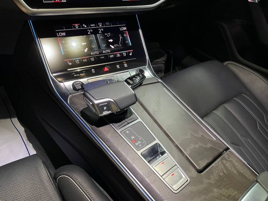 Audi A6 (C8) 45 TFSI Premium
