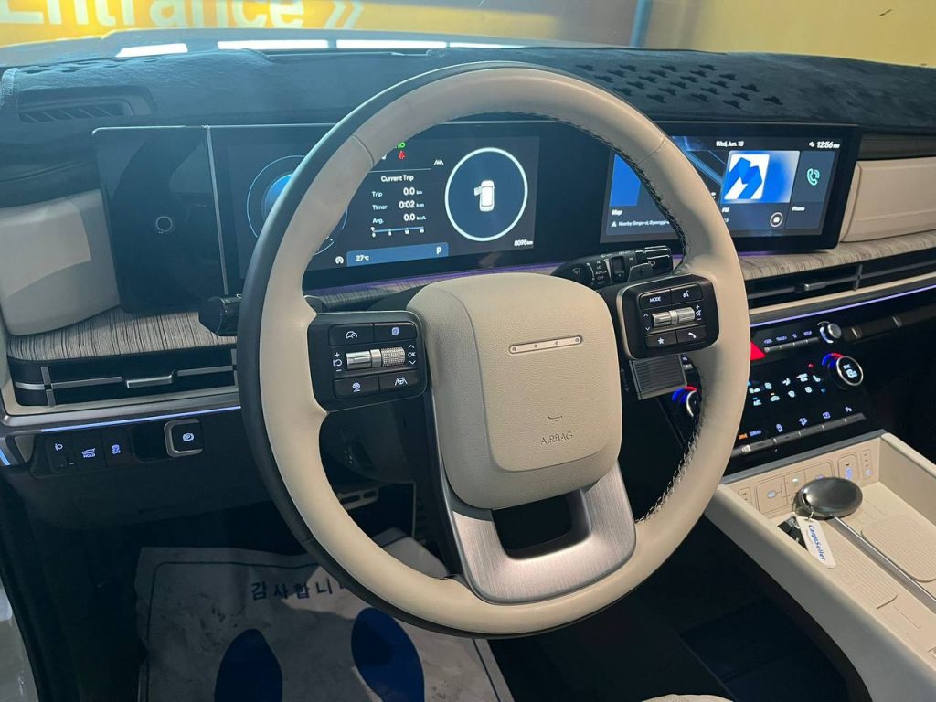 Hyundai SantaFe (MX5) 2.5T/4WD Calligraphy