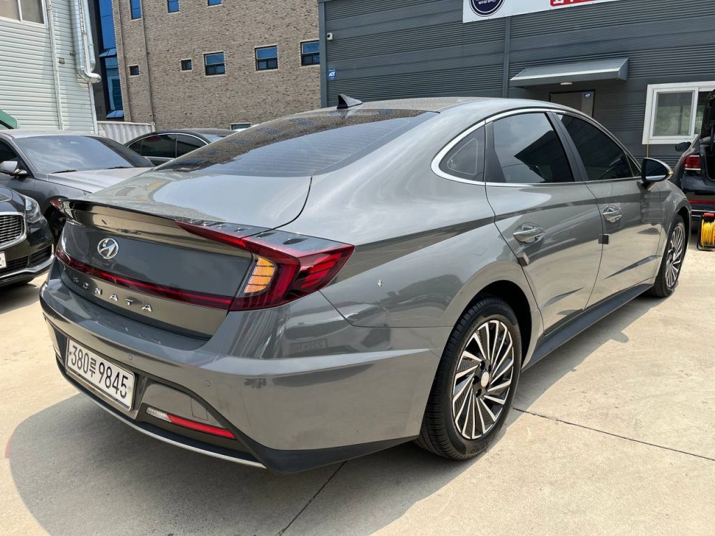 Hyundai Sonata (DN8) 2.0 Premium