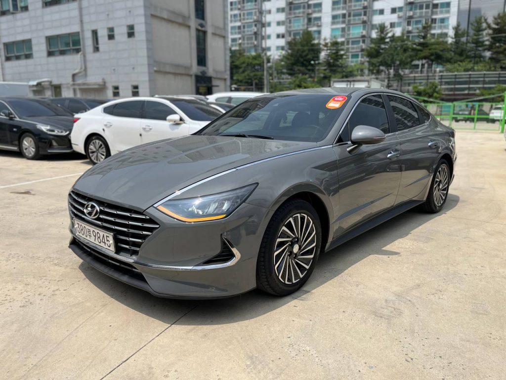 Hyundai Sonata (DN8) 2.0 Premium