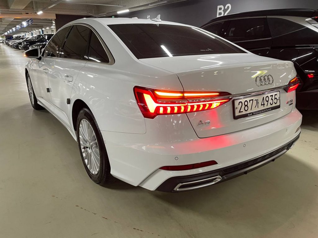 Audi A6 (C8) 40 TDI Quattro Premium