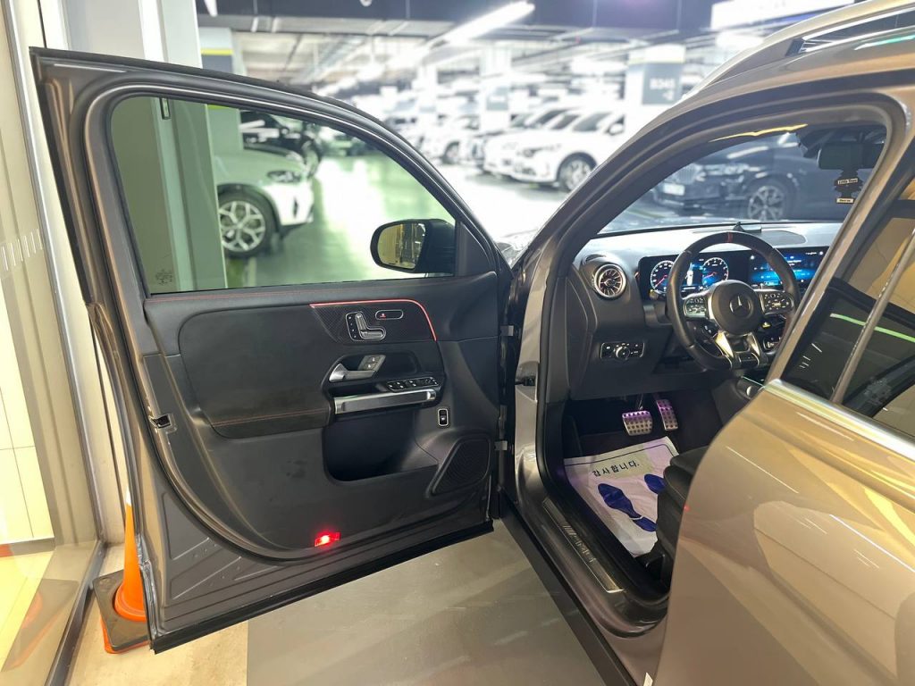 Mercedes Benz GLB-class X247 AMG GLB35 4MATIC