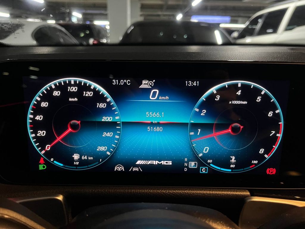 Mercedes Benz GLB-class X247 AMG GLB35 4MATIC