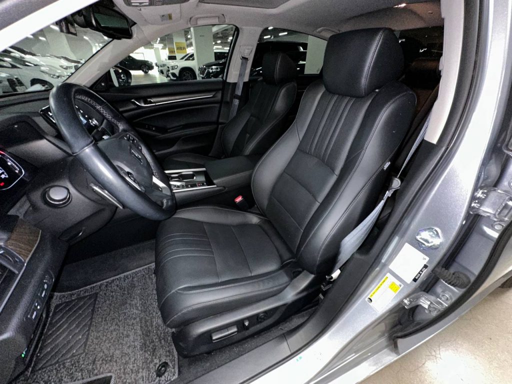 Honda Accord 10gen 2.0 Hybrid Touring