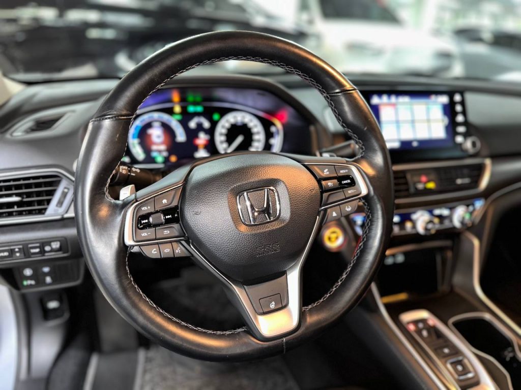 Honda Accord 10gen 2.0 Hybrid Touring