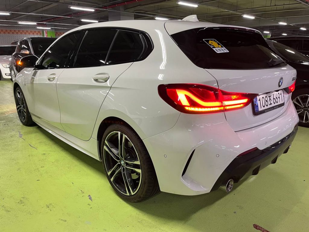 BMW 1 (F40) 120i M Sport