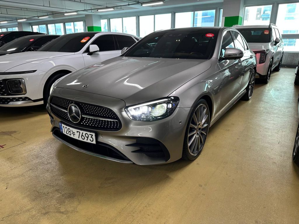 Mercedes Benz E-class W213 E350 1991 cc 4MATIC AMG Line