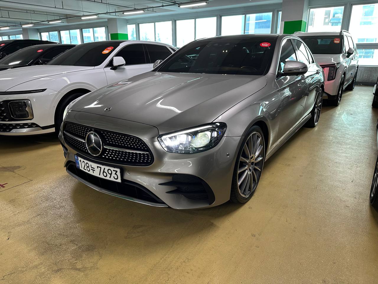 Mercedes Benz E-class W213 E350 1991 cc 4MATIC AMG Line