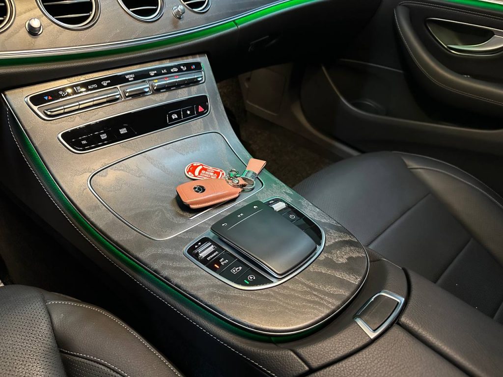Mercedes Benz E-class W213 E350 1991 cc 4MATIC AMG Line