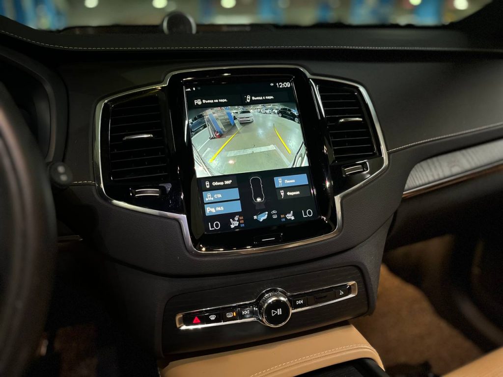 Volvo XC90 2gen B6 Inscription