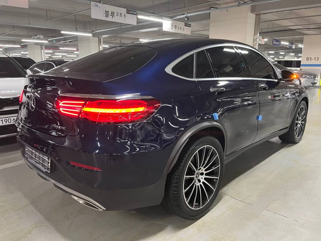 Mercedes GLC- Class X253 GLC300 4MATIC AMG Line Coupe
