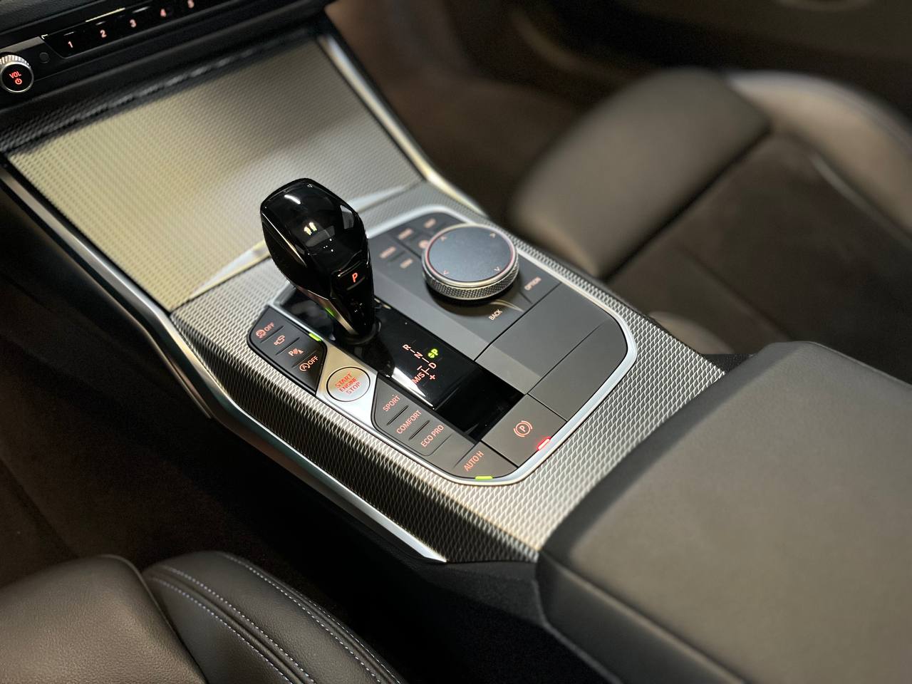 photo_2896@27-08-2025_12-00-37