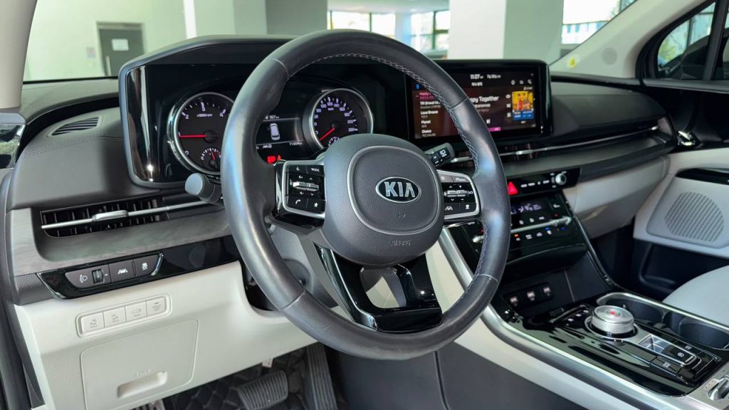 Kia Carnival 4 gen. 7-seater Noblesse