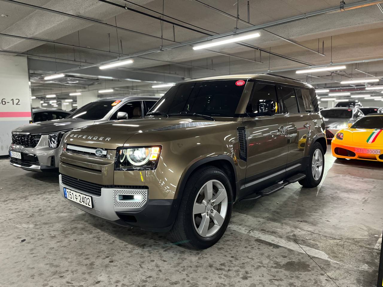 Land Rover Defender (L663) 110 D300 HSE