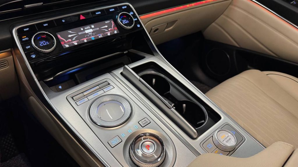 Genesis GV80 2.5AWD