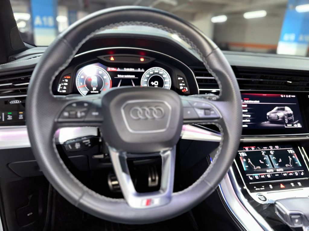 Audi Q7 (4M) 55TFSI Quattro Premium