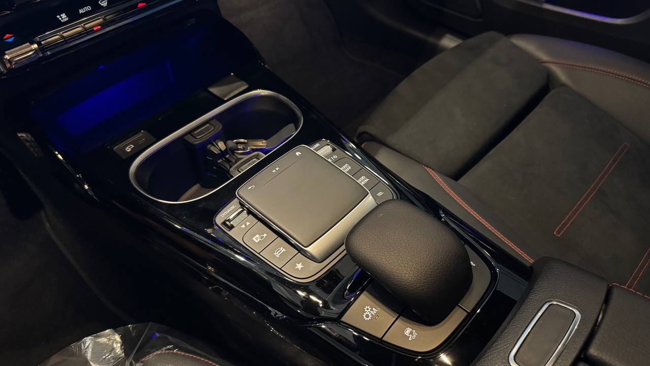 photo_2808@22-09-2025_05-44-44