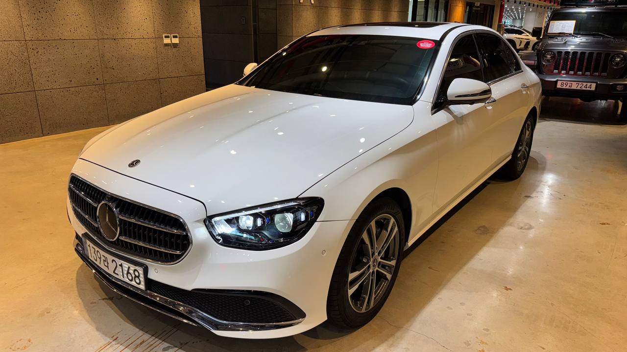 Mercedes Benz E-class W213 E350 4MATIC Avangarde