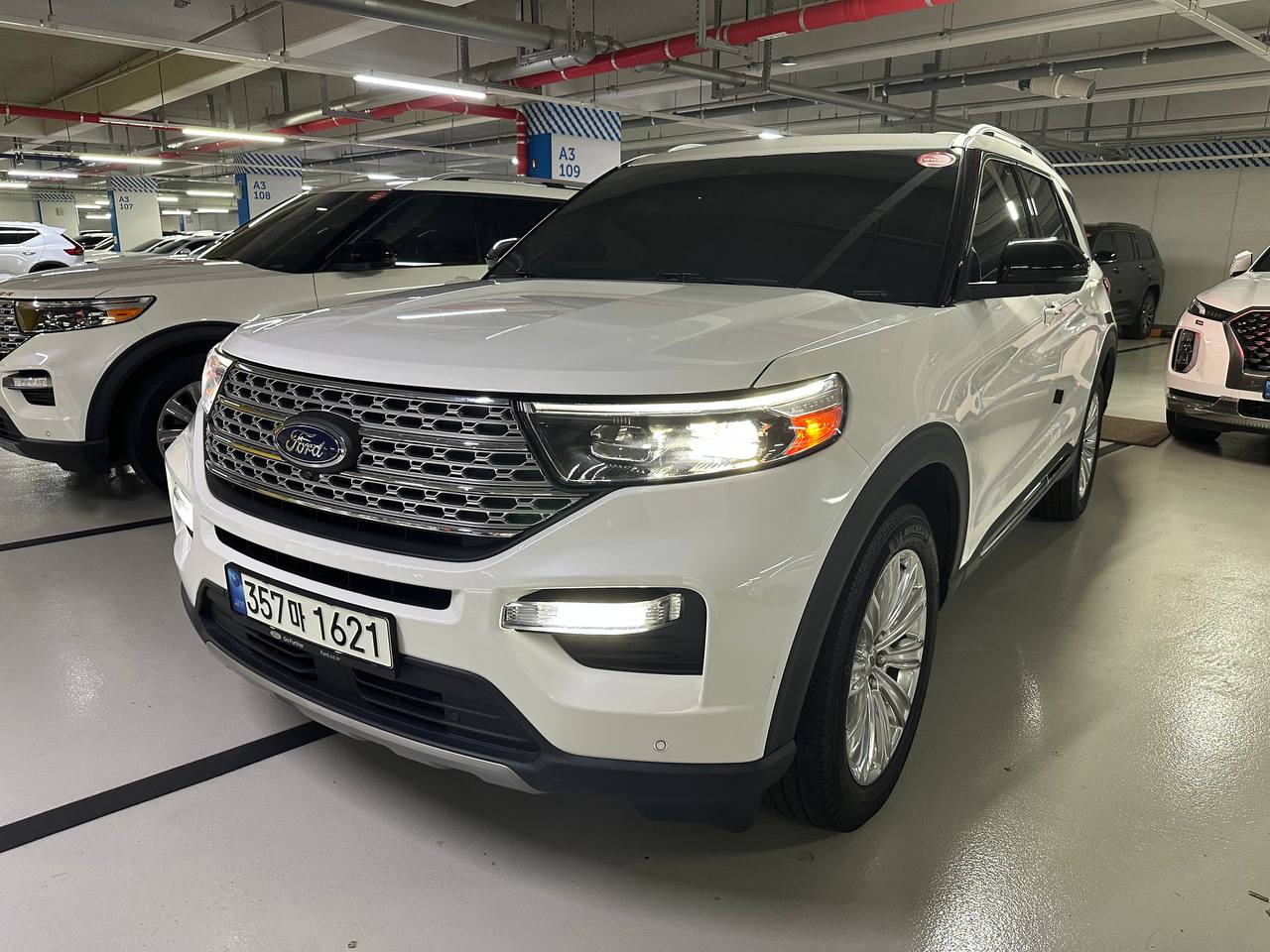 Ford Explorer 6gen 2.34WD Limited