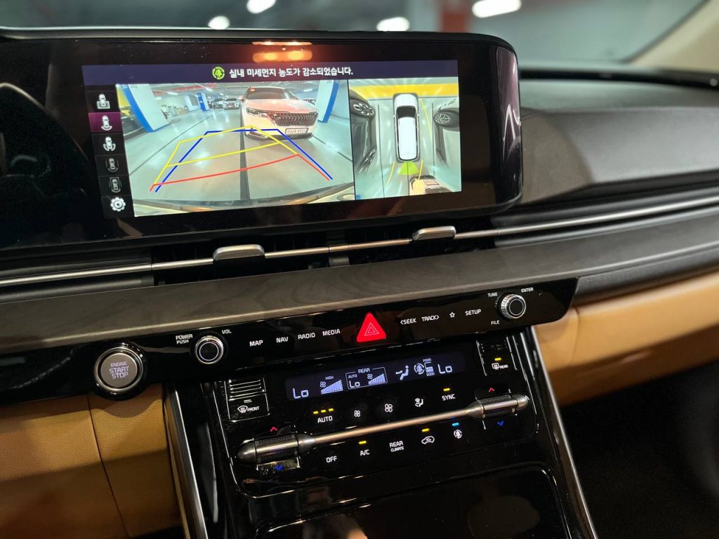 Kia Carnival 4 gen. 9-seater Signature