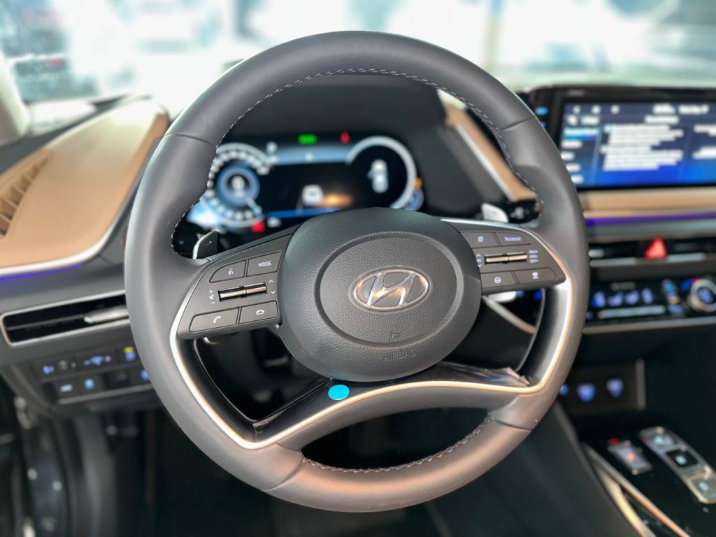 Hyundai Sonata (DN8) 1.6T Inspiration