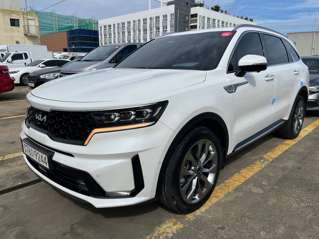 Kia Sorento 4gen. 2.5T 2WD Signature