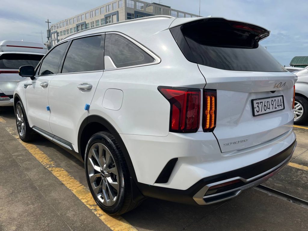 Kia Sorento 4gen. 2.5T 2WD Signature