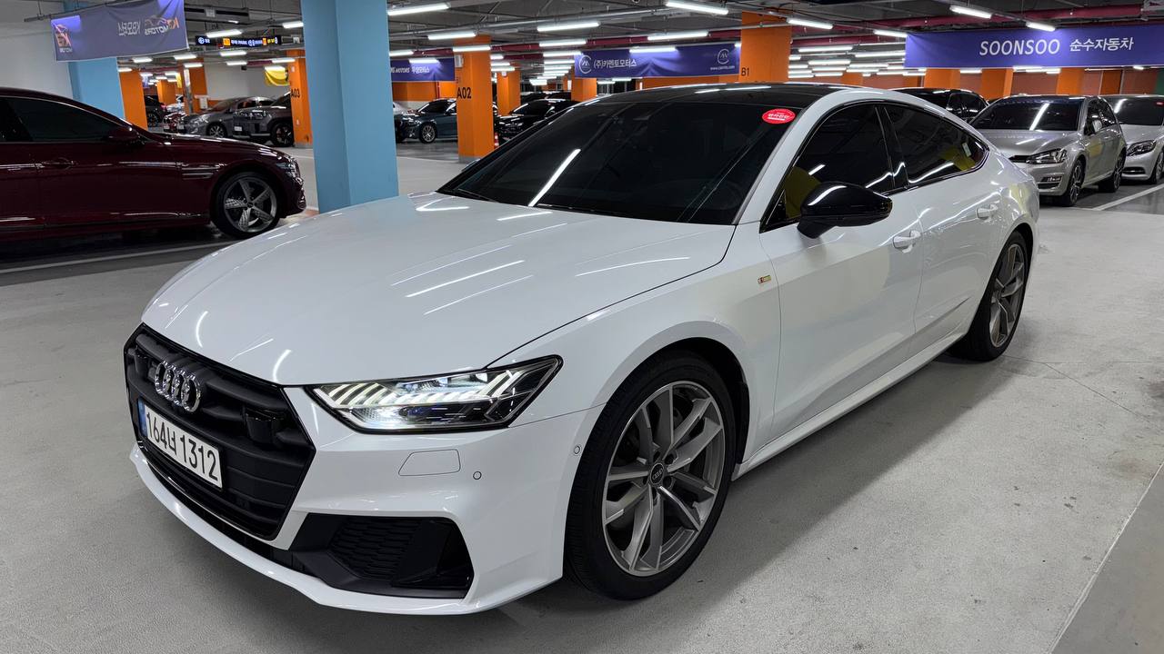 Audi A7 (4K) 55TFSI Quattro Premium