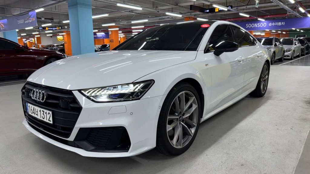 Audi A7 (4K) 55TFSI Quattro Premium