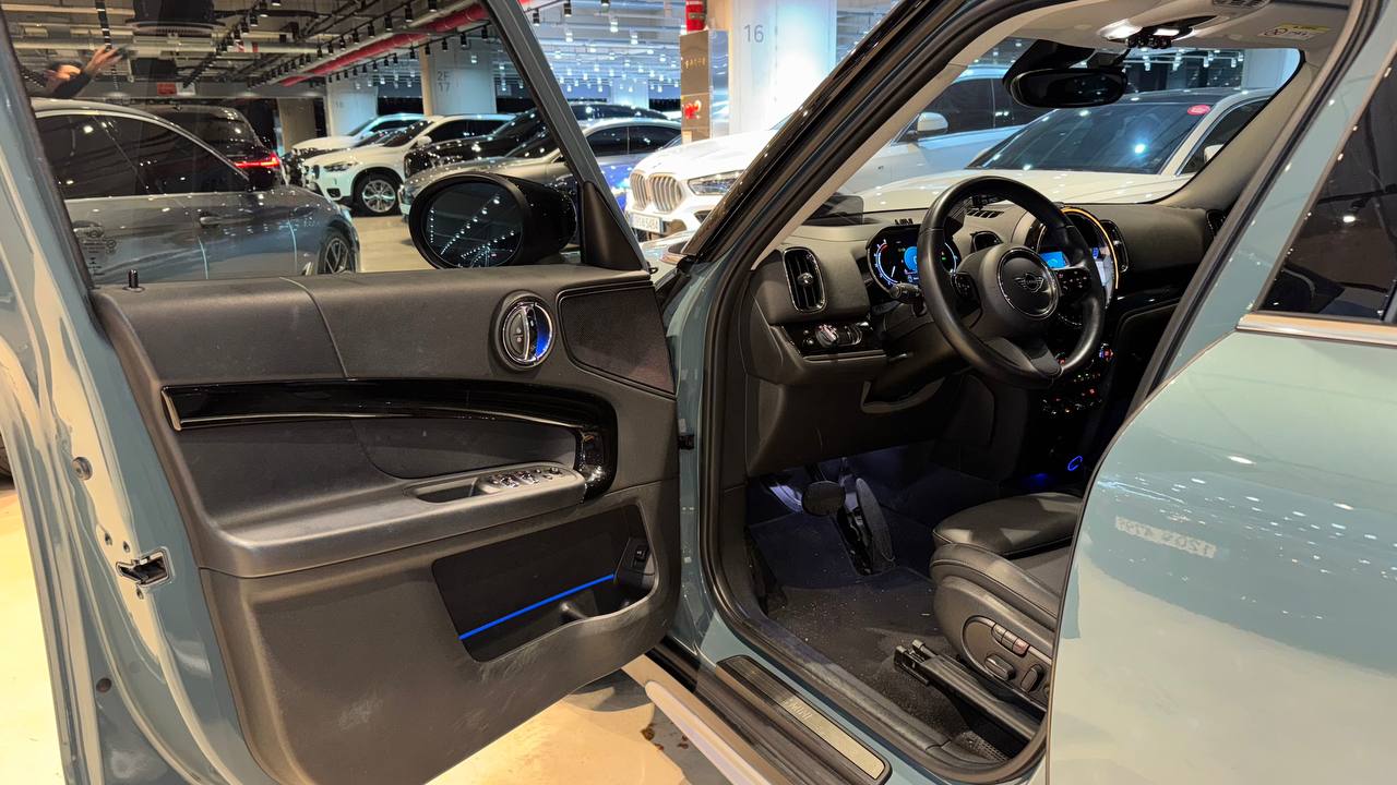 photo_2885@24-09-2025_09-06-54