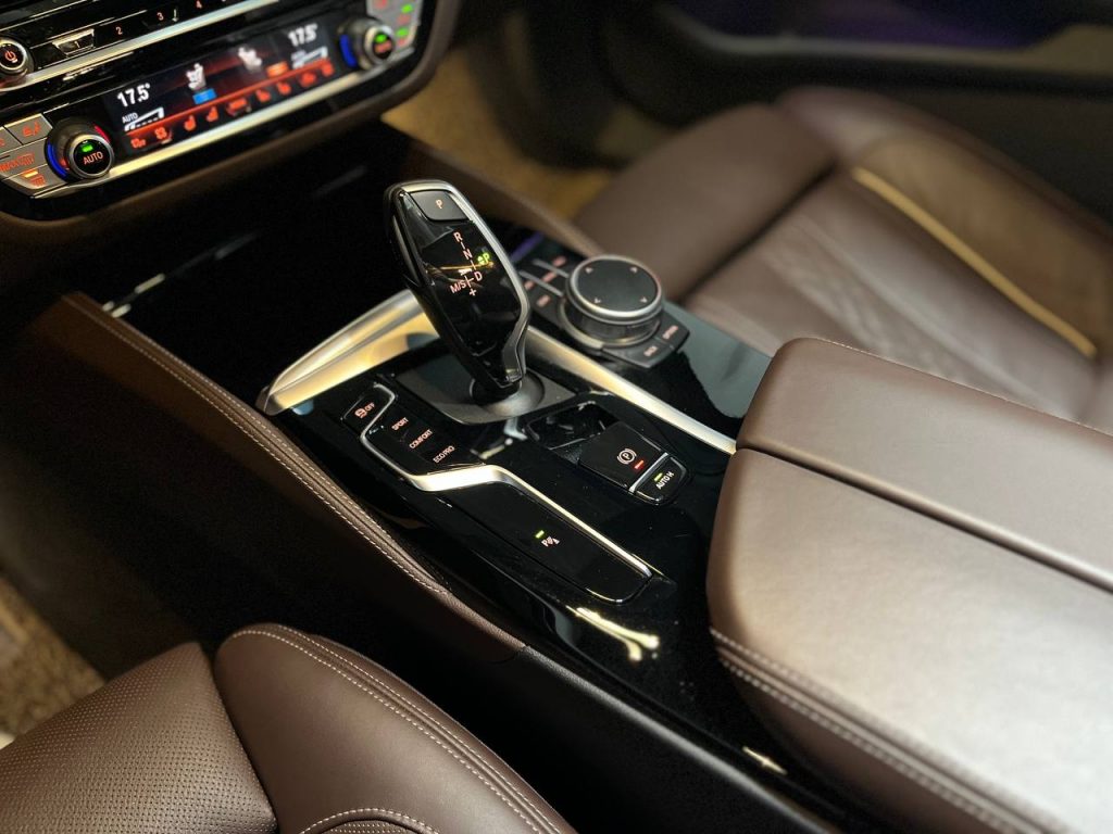 BMW (G30) 530i M Sport