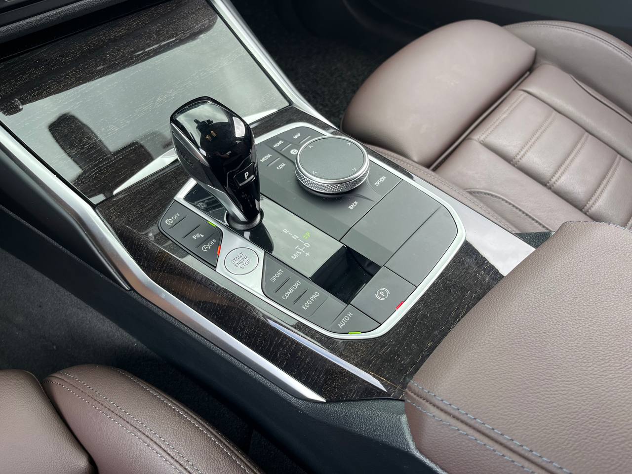 photo_2962@22-09-2025_05-59-34