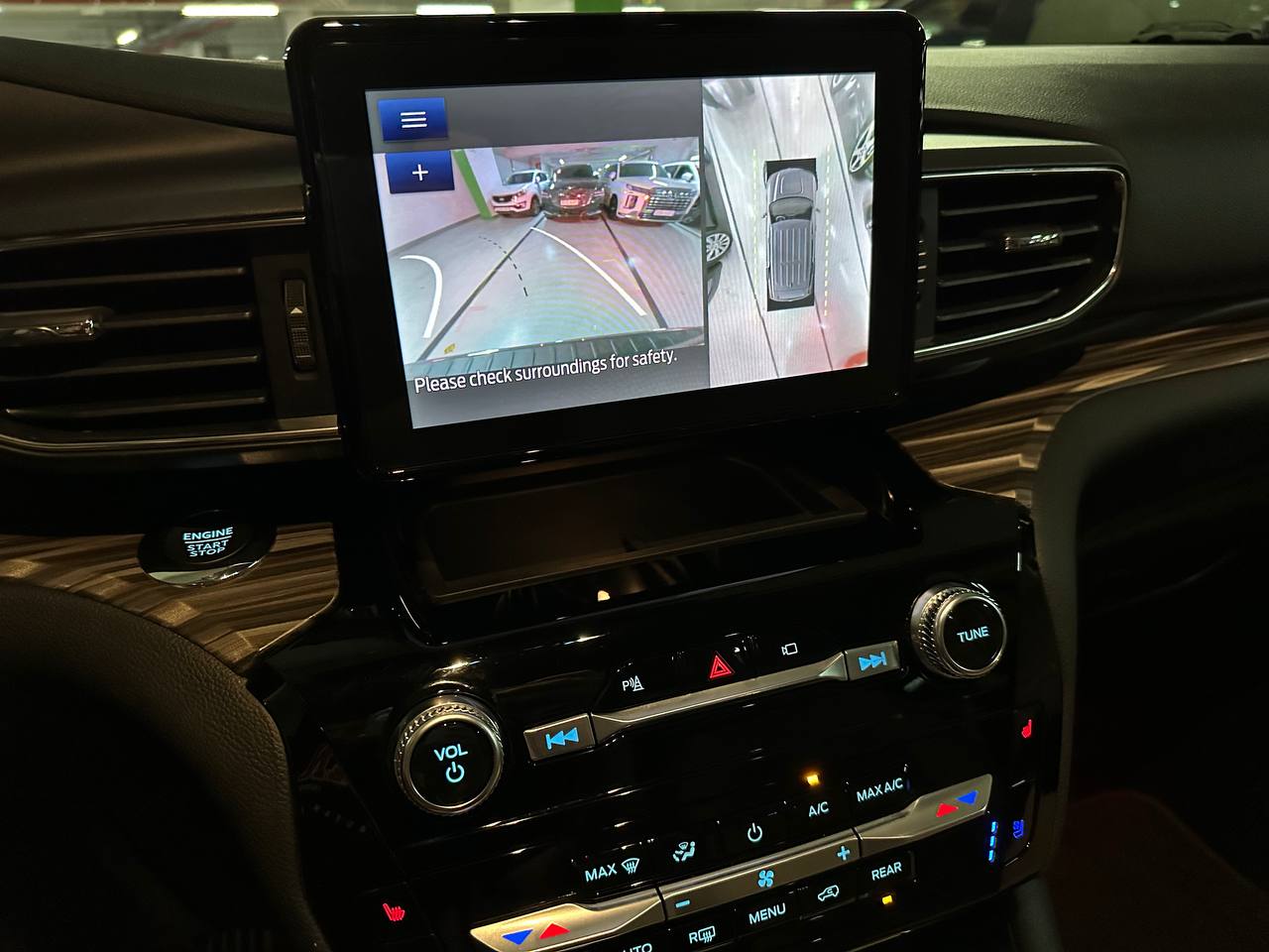 photo_2970@22-09-2025_06-01-00