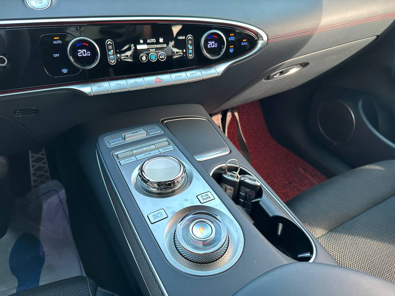 photo_10@22-10-2025_14-00-28