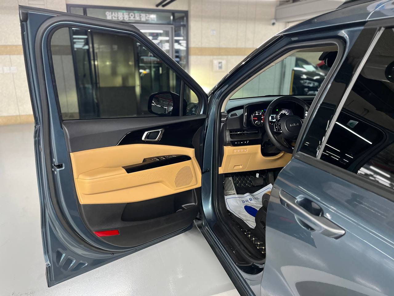 photo_123@24-10-2025_13-03-21