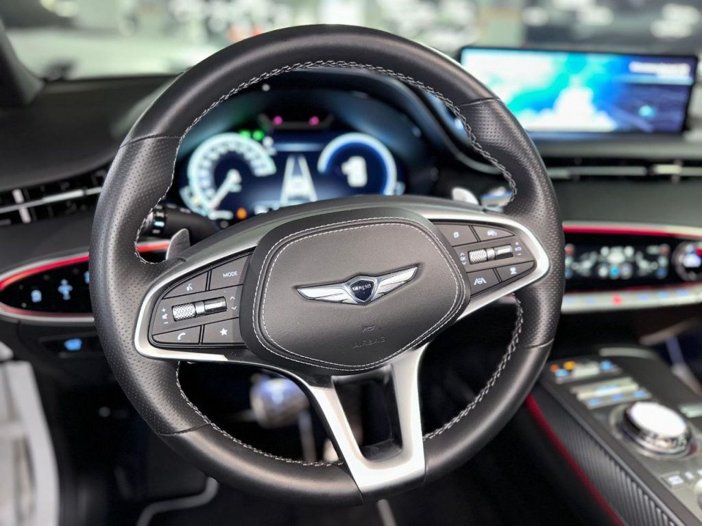 Genesis GV70 2.5T AWD