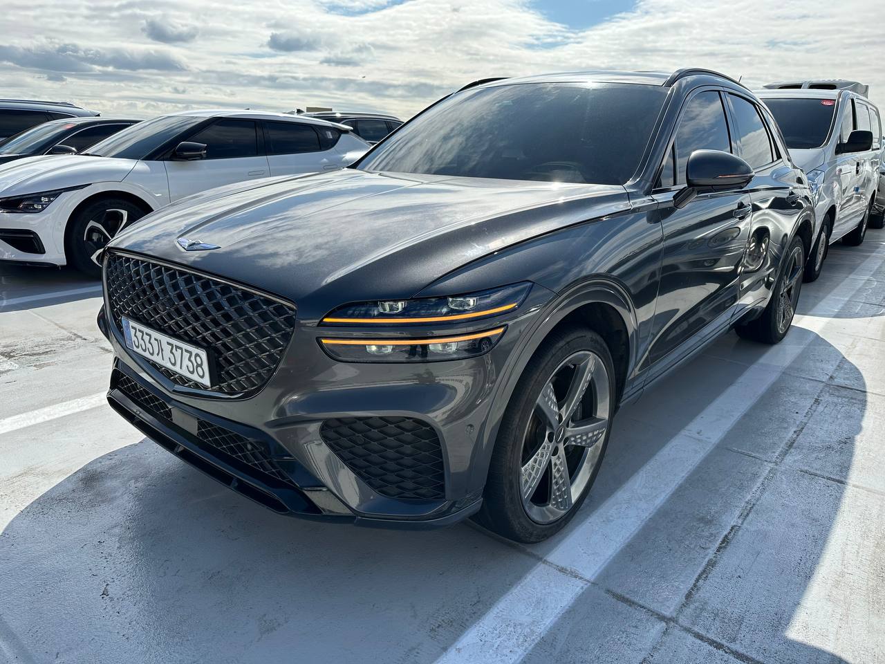 Genesis GV70 2.5T AWD