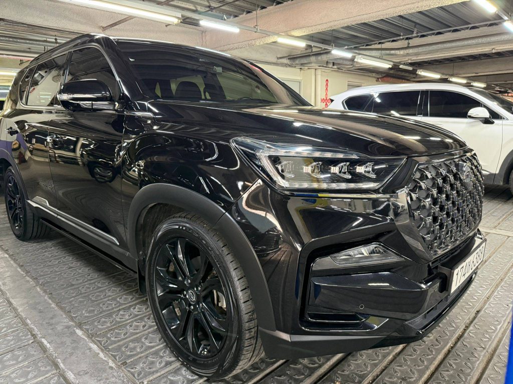SsangYongAll New Rexton 2.2 4WD The Black