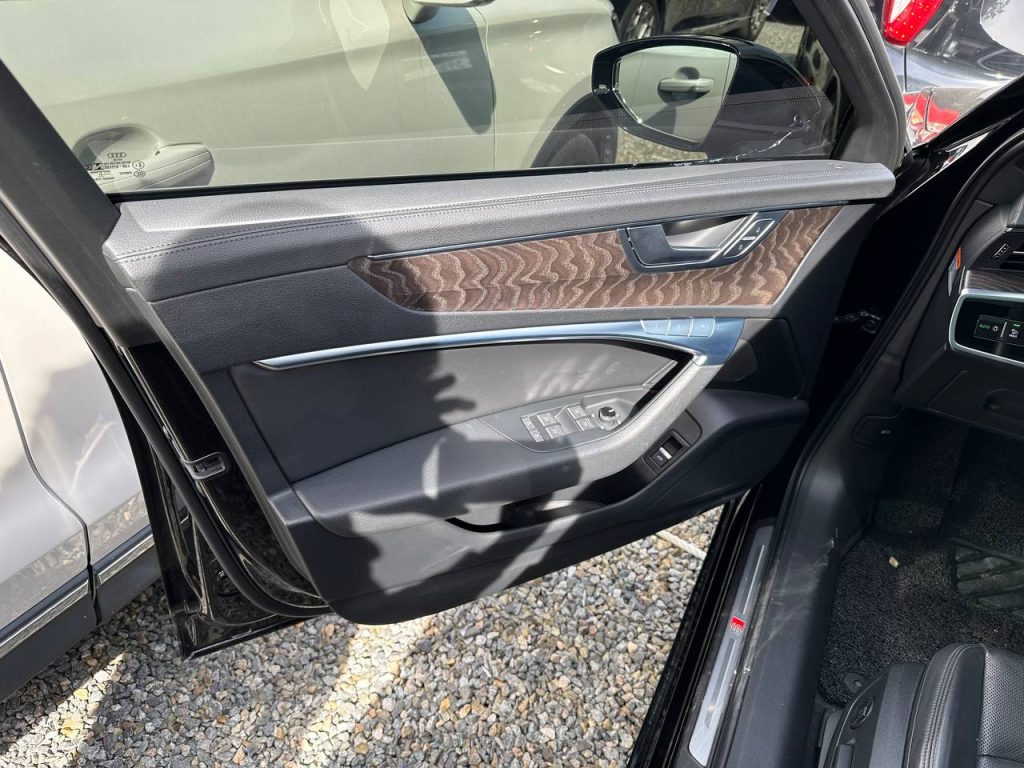 Audi A6 (C8) 45TFSI Quattro Premium