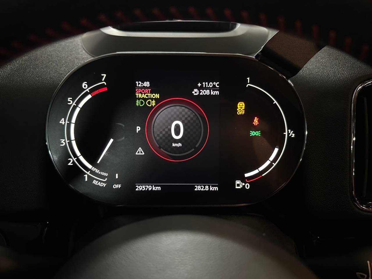 photo_2875@22-10-2025_08-03-56