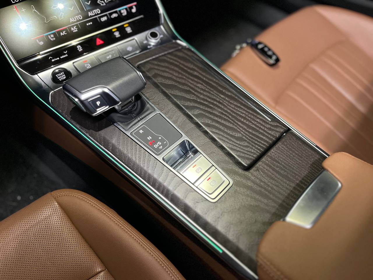 photo_2880@17-10-2025_06-59-32