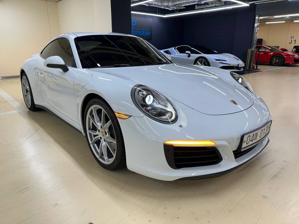 Porsche 911
